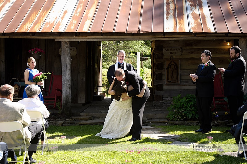 weddings at the mast farm inn