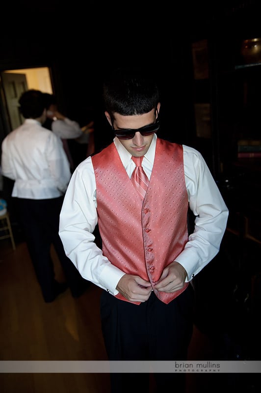 groomsmen getting ready