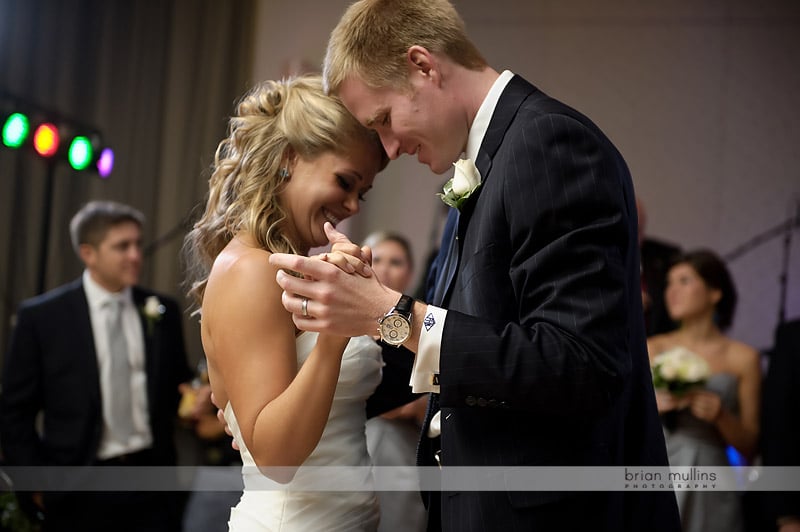 bride and groom first wedding dance