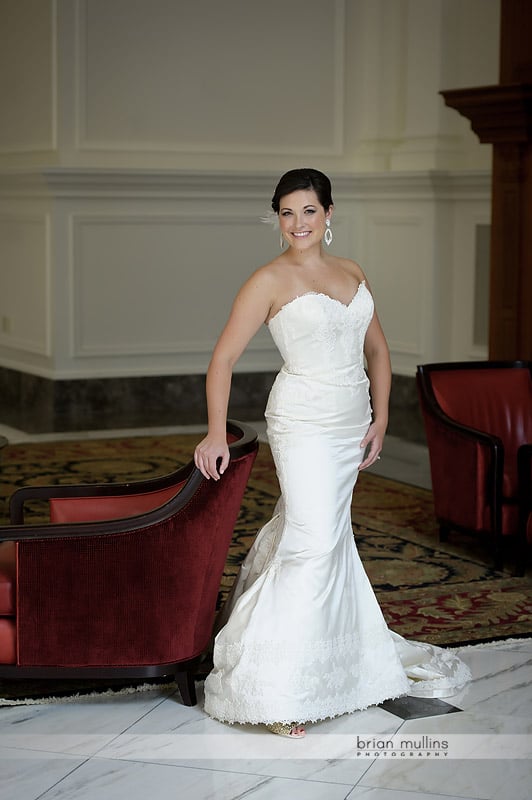 state club bridal portrait