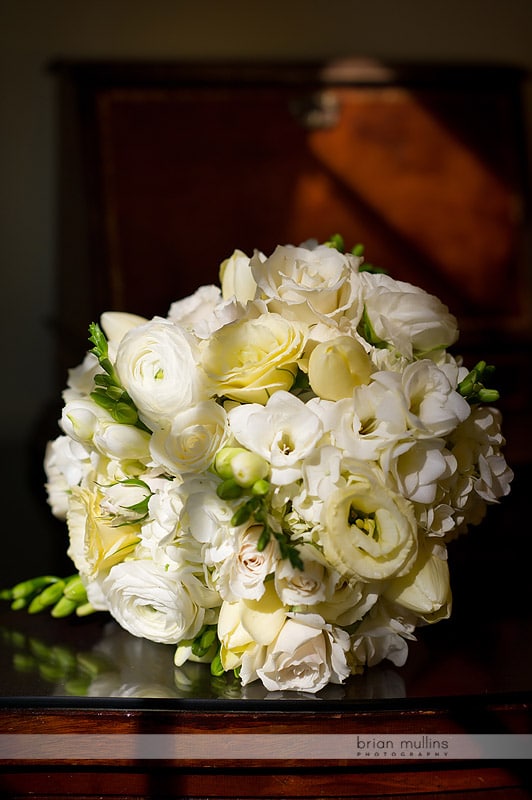 white wedding bouquet