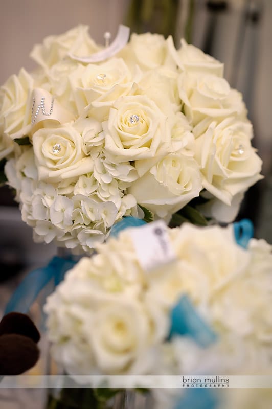 white wedding rose bouquet
