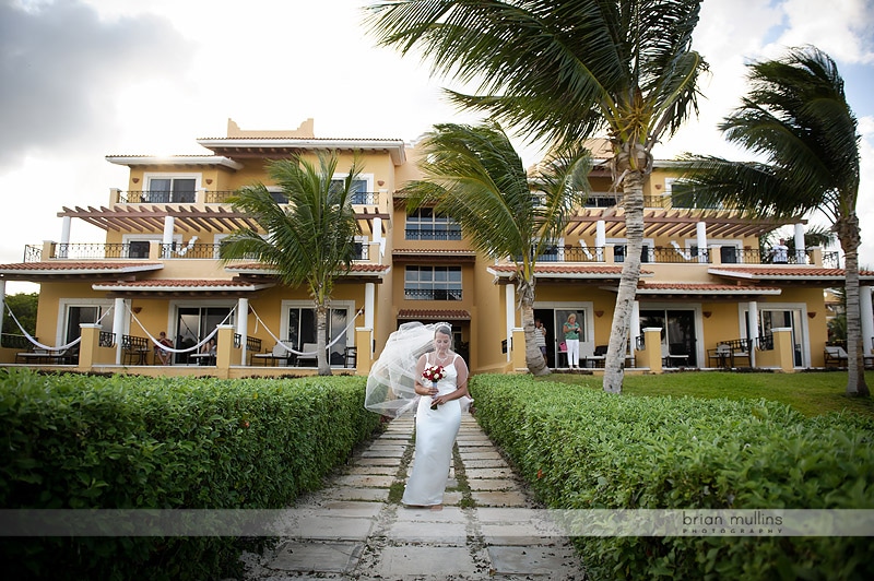 secrets capri wedding