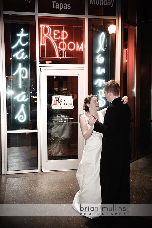 Photography of wedding couple in downtown Raleigh NC