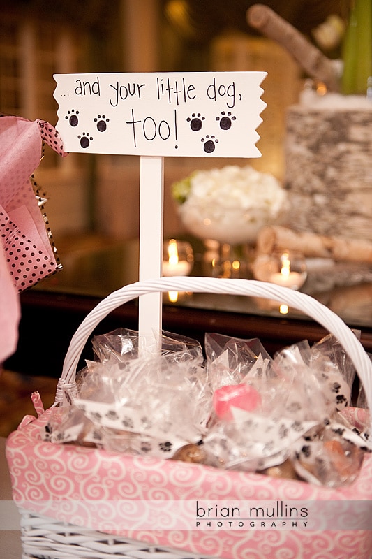 wedding reception favors for dogs