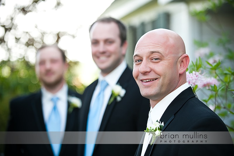 groom and groomsmen portrait