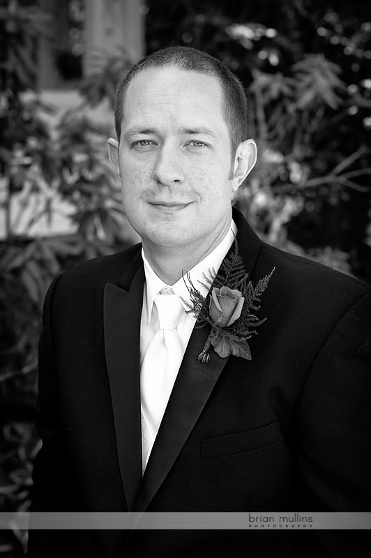 groom portrait