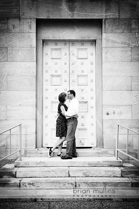 wedding photography at Capitol building Raleigh