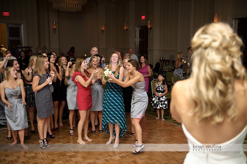 wedding bouquet toss