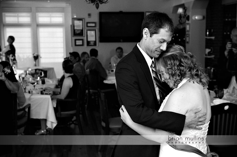 wedding reception first dance