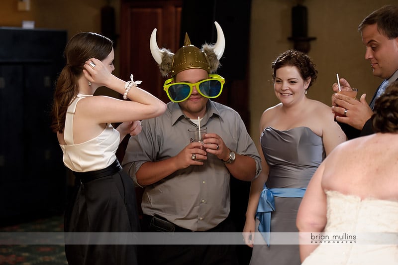 funny wedding reception photos