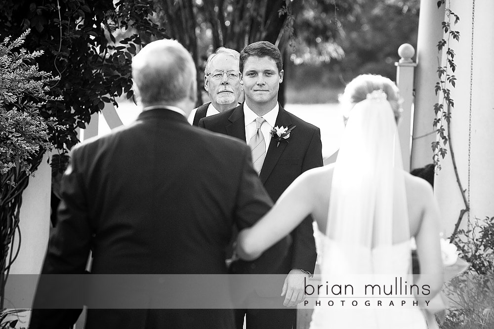 wedding ceremony - grooms first look